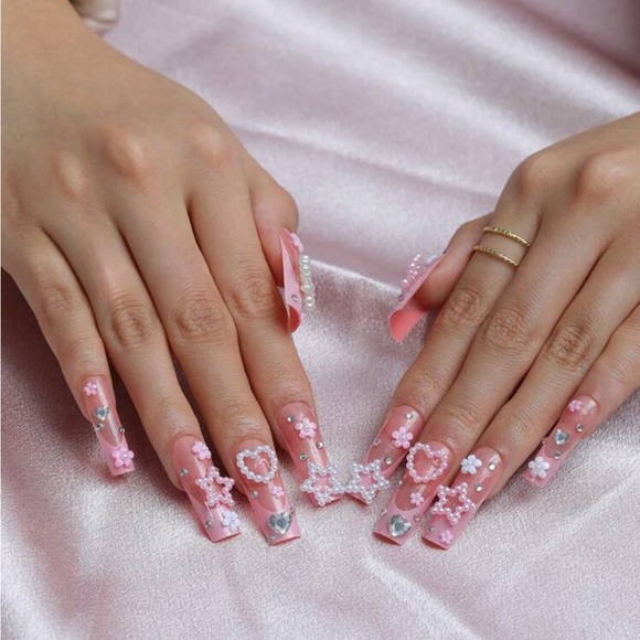 Express Your Love With 24PCS Long Square Press On Nails Pink French Heart Star - Picture 1 of 3
